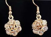 Rosa com Zircônias Folheado a Ouro 14K